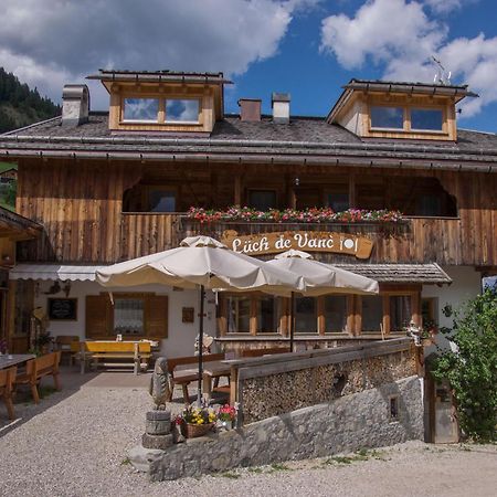 Agriturismo Luech De Vanc San Martino in Badia Bagian luar foto