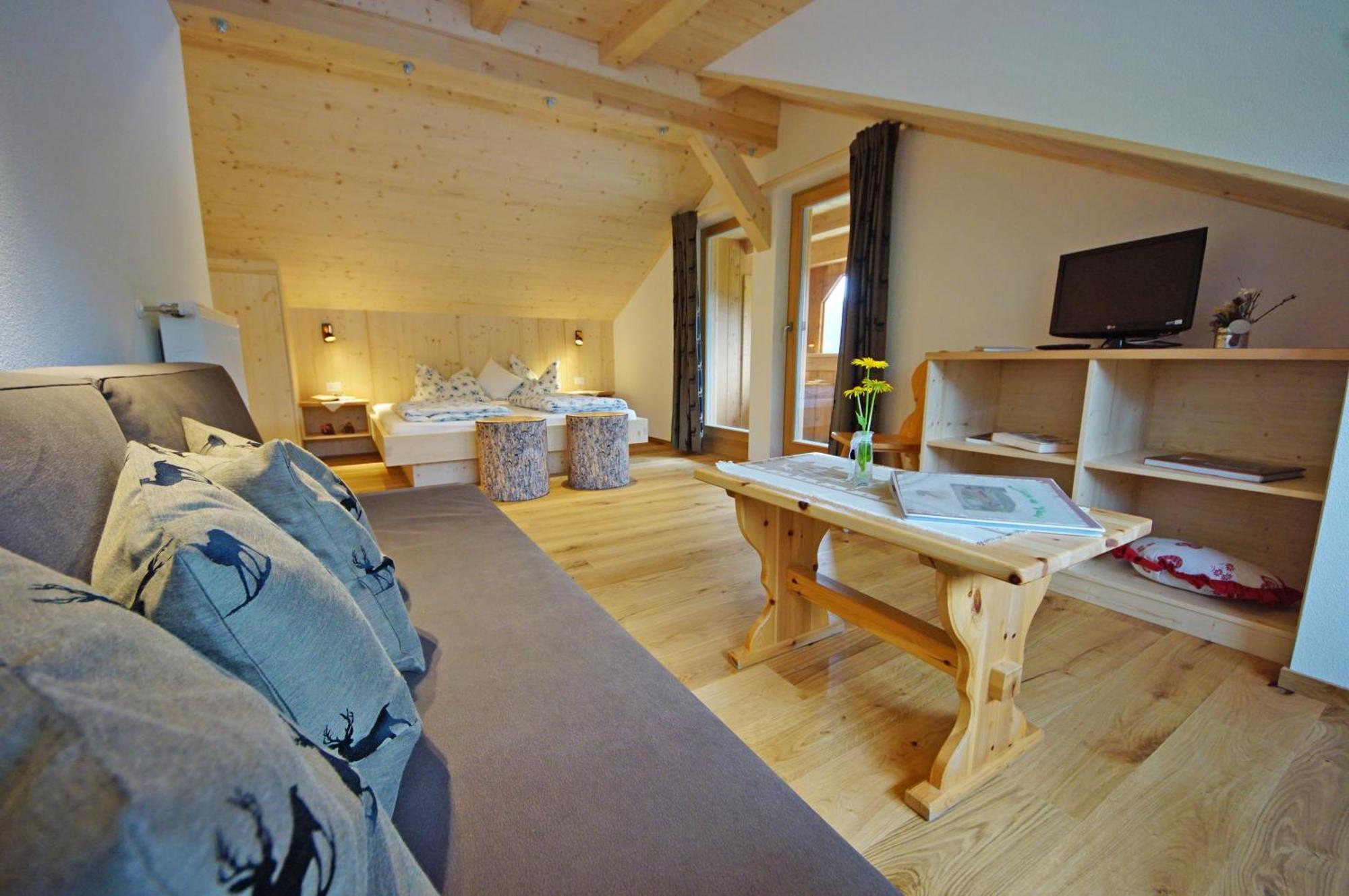 Agriturismo Luech De Vanc San Martino in Badia Bagian luar foto
