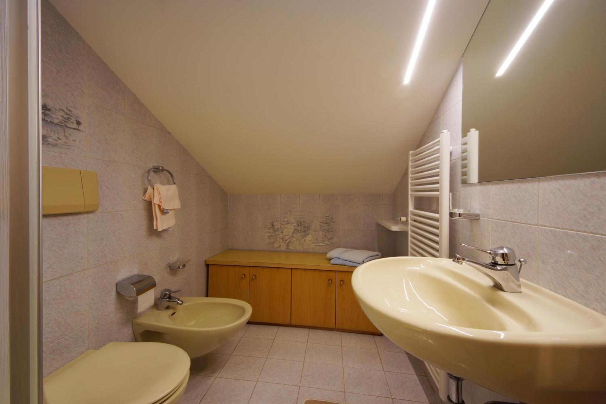 Agriturismo Luech De Vanc San Martino in Badia Bagian luar foto