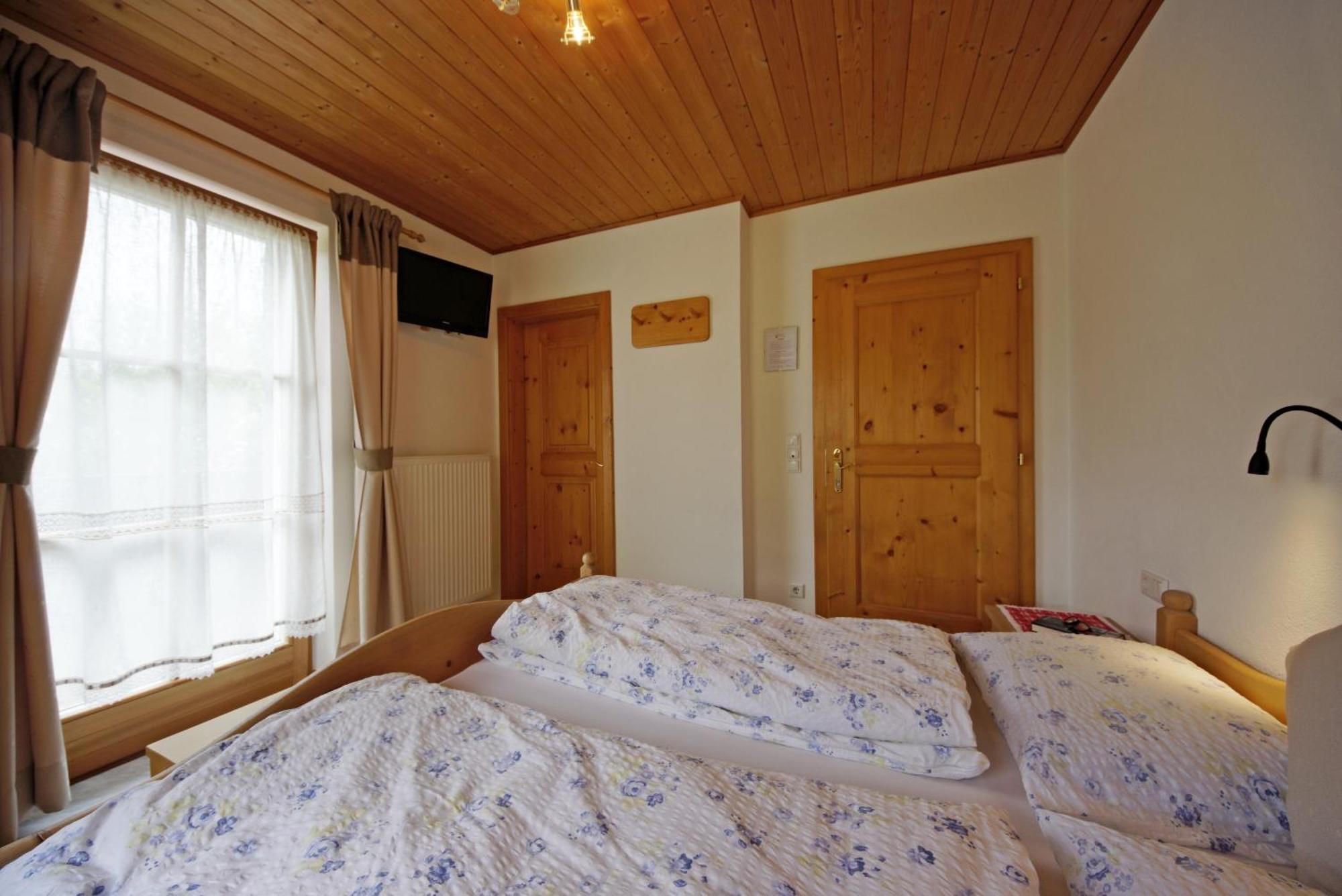 Agriturismo Luech De Vanc San Martino in Badia Bagian luar foto