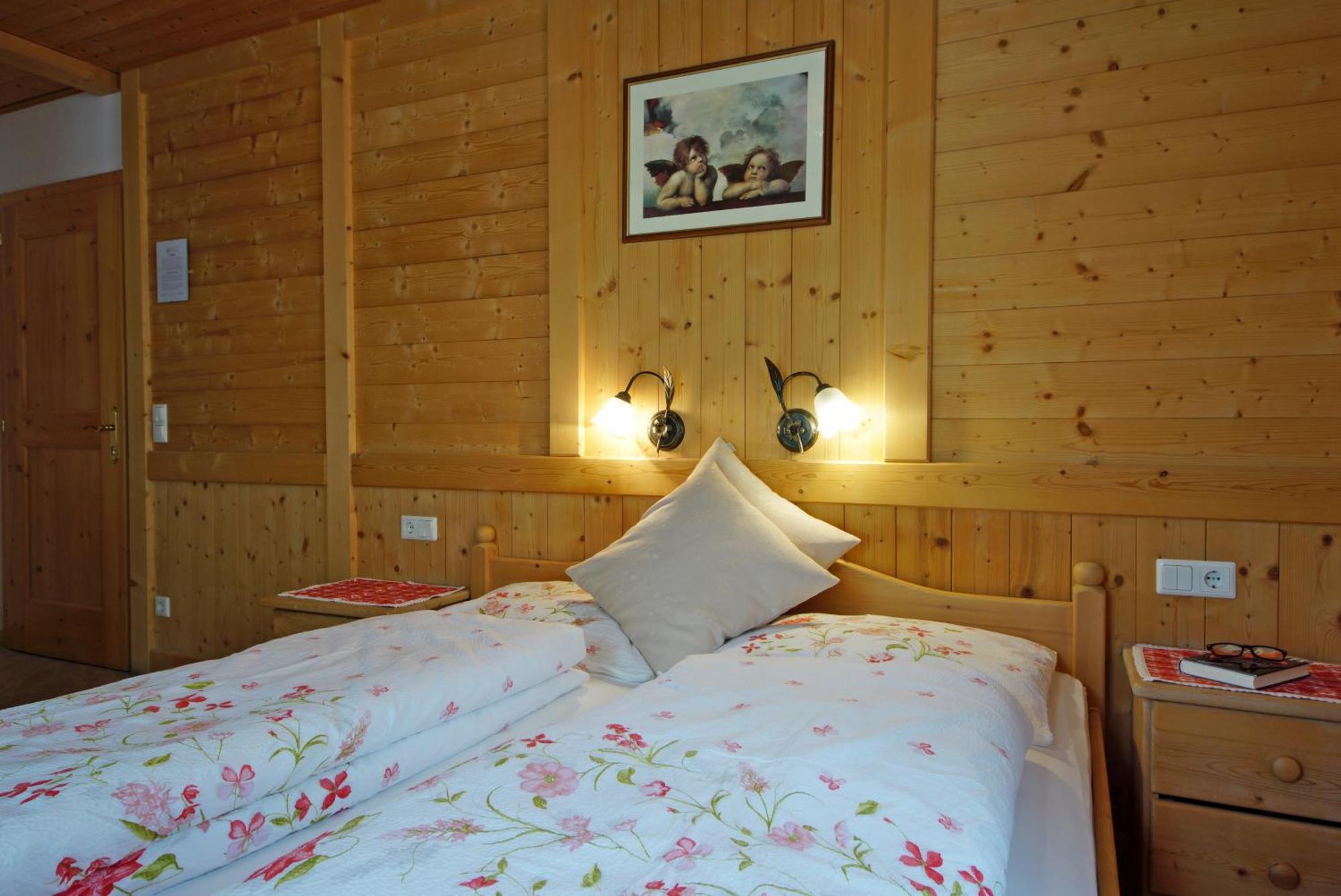 Agriturismo Luech De Vanc San Martino in Badia Bagian luar foto