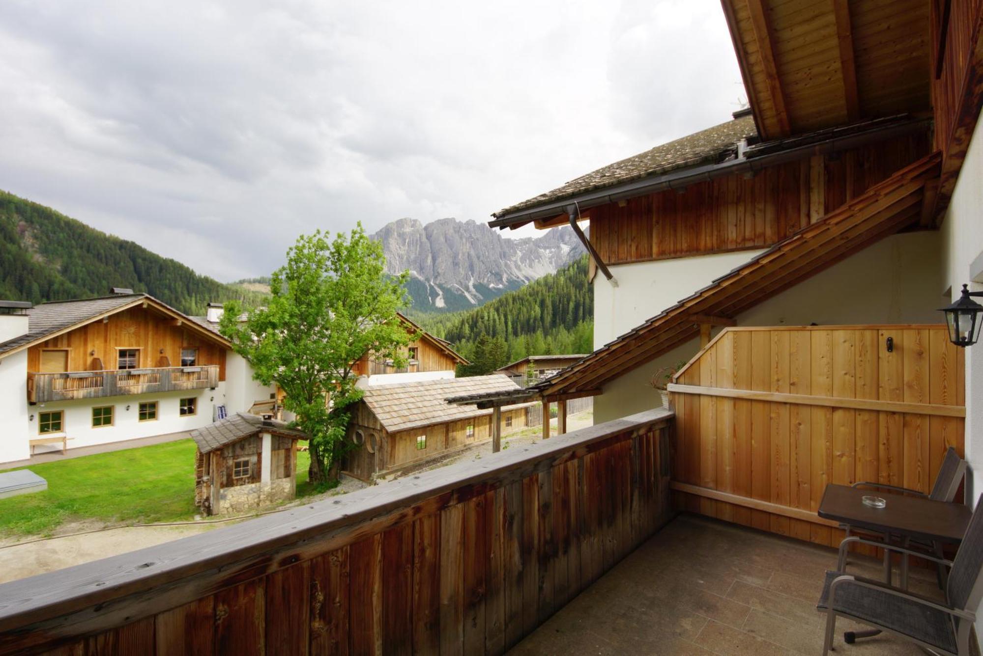 Agriturismo Luech De Vanc San Martino in Badia Bagian luar foto